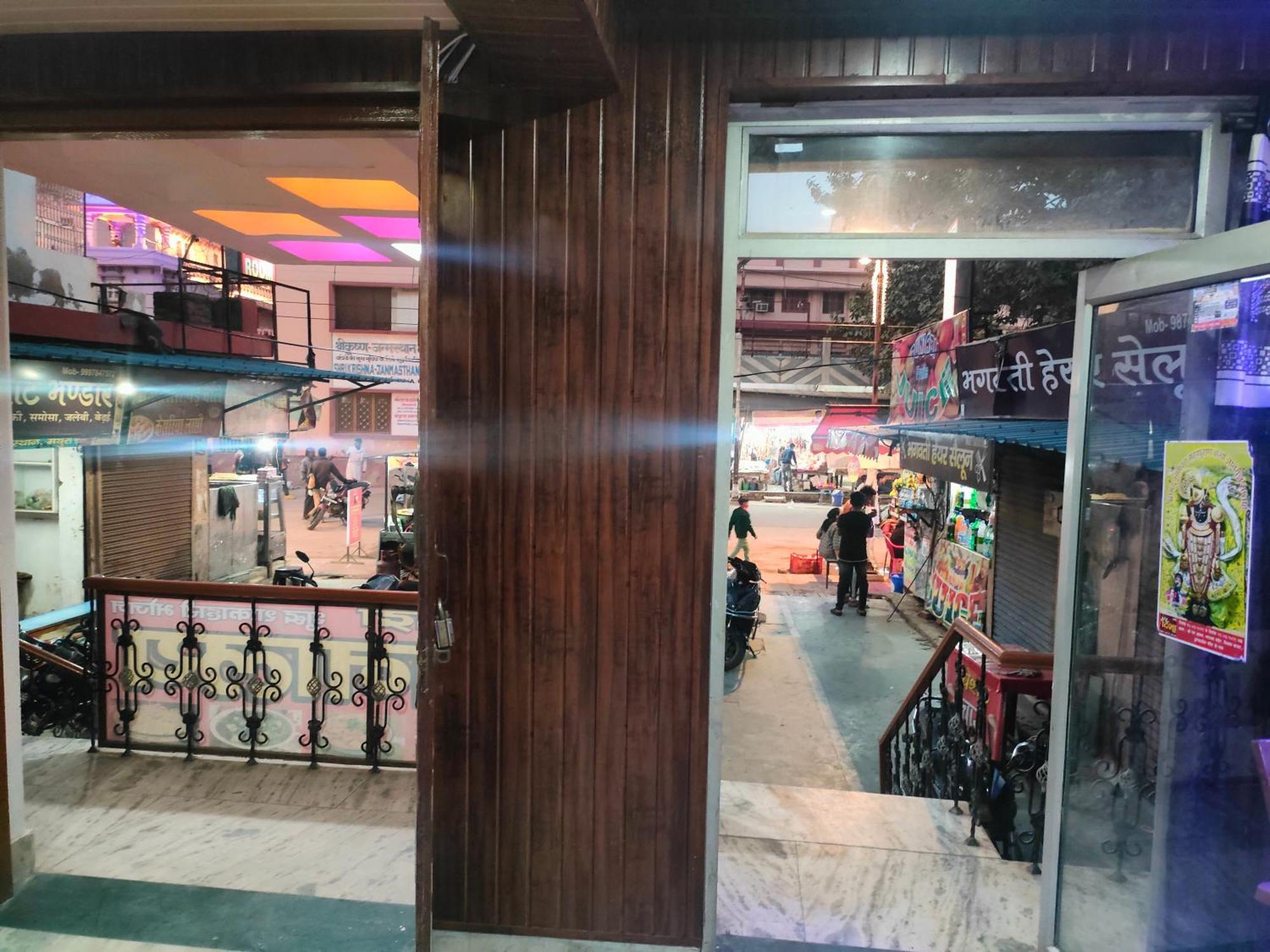 Sgh Guest House Mathura Exterior foto
