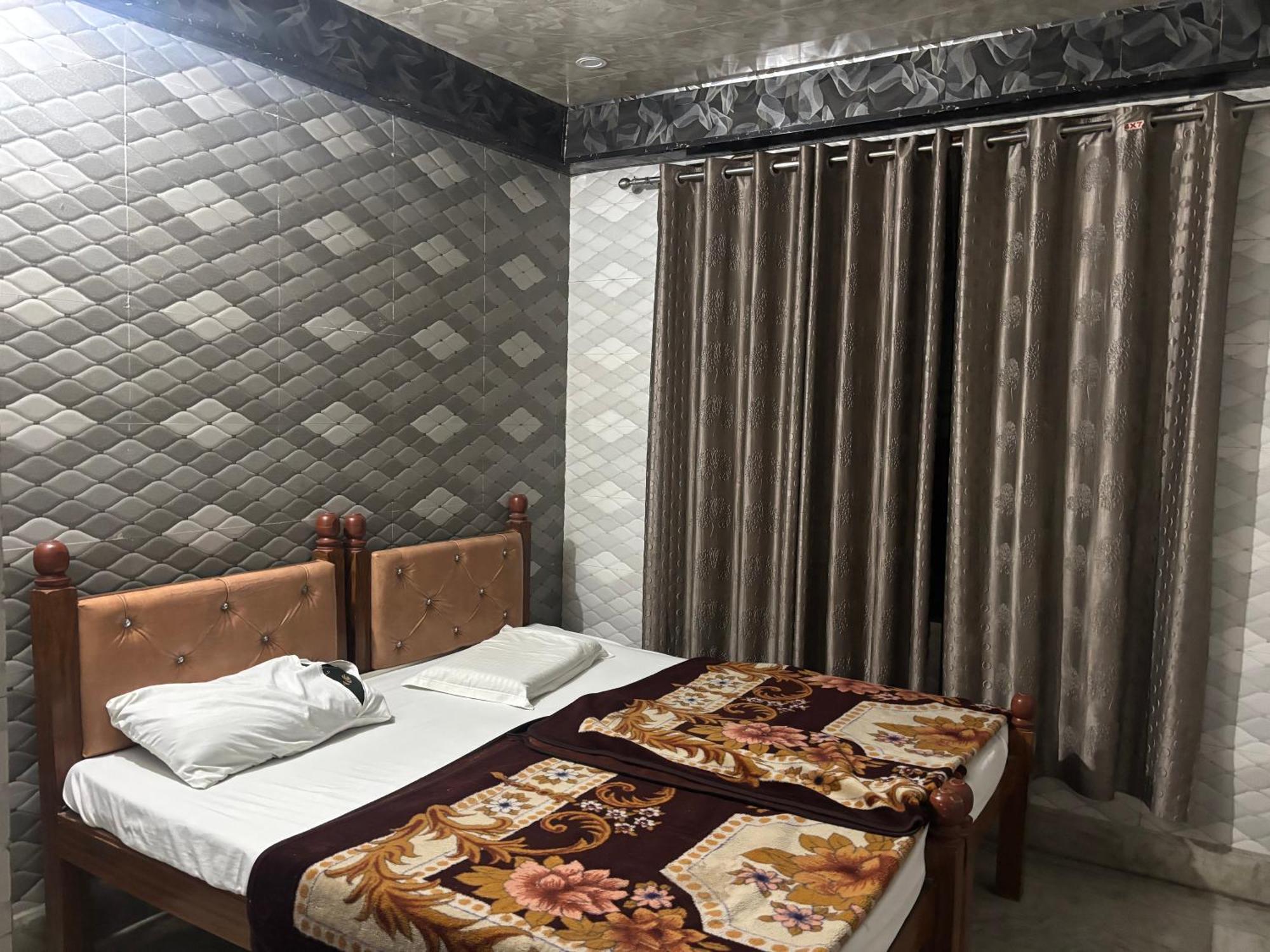 Sgh Guest House Mathura Exterior foto